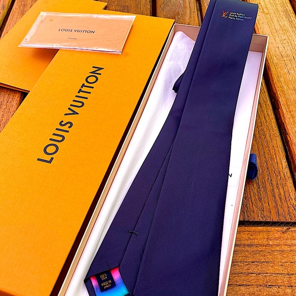 🎁LV HOLIDAY 25’🎁🆕💯LOUIS VUITTON VIRGIL ABLOH RUNWAY SUNSHINE MOTIF TIE🌞🔥 - Picture 11 of 17